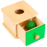 19 - Peekaboo box with crocheted ball