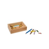 Kasten mit farbiger Perlentreppe von 1 bis 9 und neun goldenen Zehnerstäbchen, lose Perlen, Kunststoff