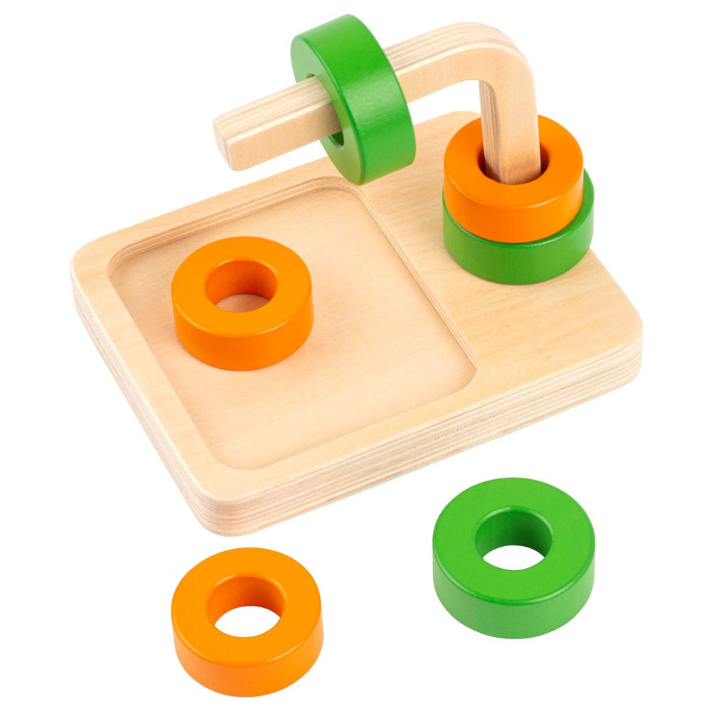 17 - Rings on horizontal rods