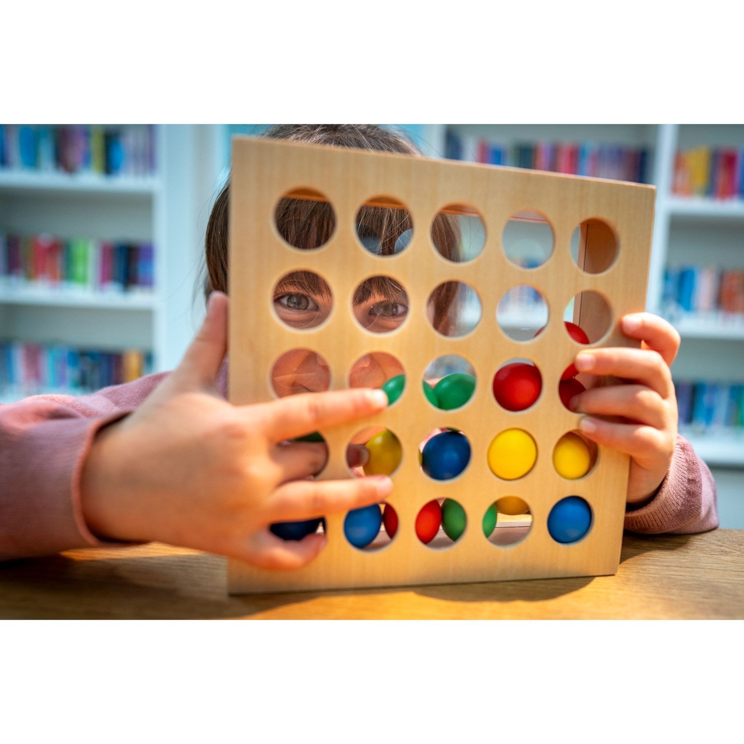 Mosaic tray with colored balls