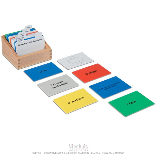 Imagen de Boite-d-activites-pour-les-solides-geometriques